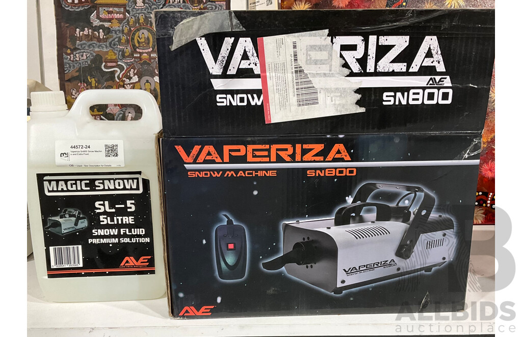 Vaperiza Sn800 Snow Machine and Extra Fluid
