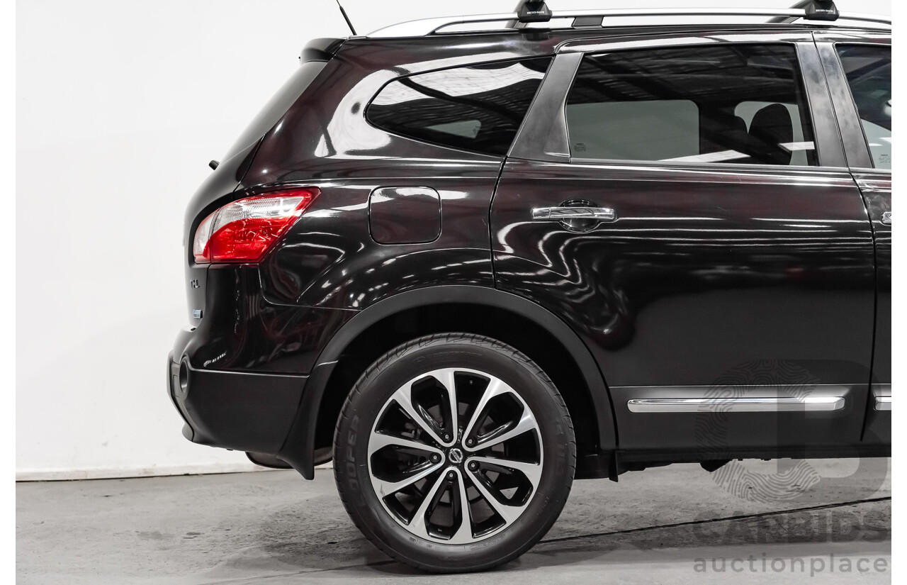 6/2014 Nissan Dualis +2 Ti-L (4x2) J10 MY13 4d Wagon Metallic Black 2.0L - 7 Seater