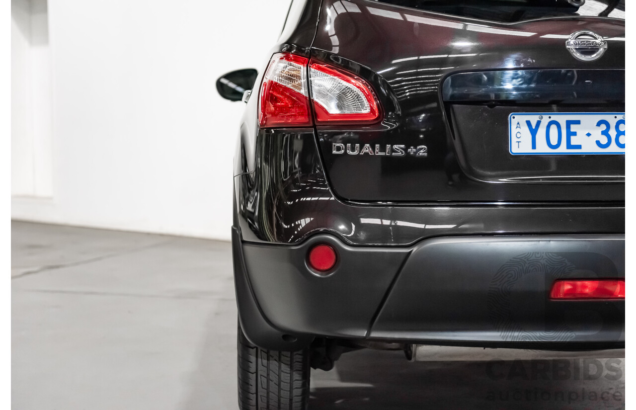 6/2014 Nissan Dualis +2 Ti-L (4x2) J10 MY13 4d Wagon Metallic Black 2.0L - 7 Seater