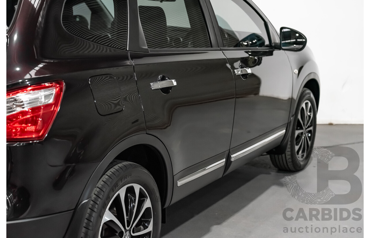 6/2014 Nissan Dualis +2 Ti-L (4x2) J10 MY13 4d Wagon Metallic Black 2.0L - 7 Seater