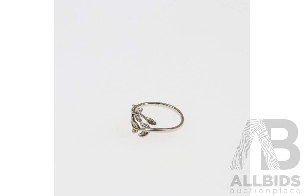 Sterling Silver, Copper & Brass Fidget Ring, Size N & Sterling Silver Leaf Ring, Size O