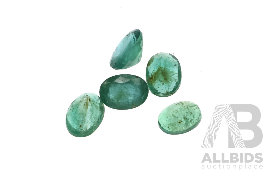 Columbian Emeralds 5.35ct, (5) Treated Oval Cut Unset Gemstones