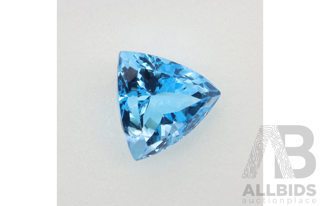 Swiss Blue Topaz - Unset Trilliant Cut Gemstome, 34.95ct