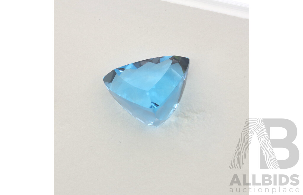 Swiss Blue Topaz - Unset Trilliant Cut Gemstome, 34.95ct