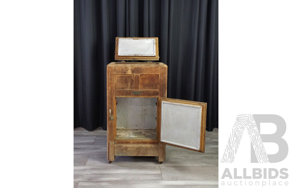 Vintage Timber Lift Top Icechest