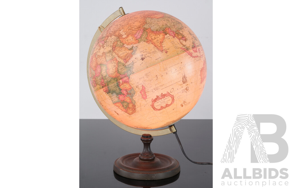 World Globe Table Lamp