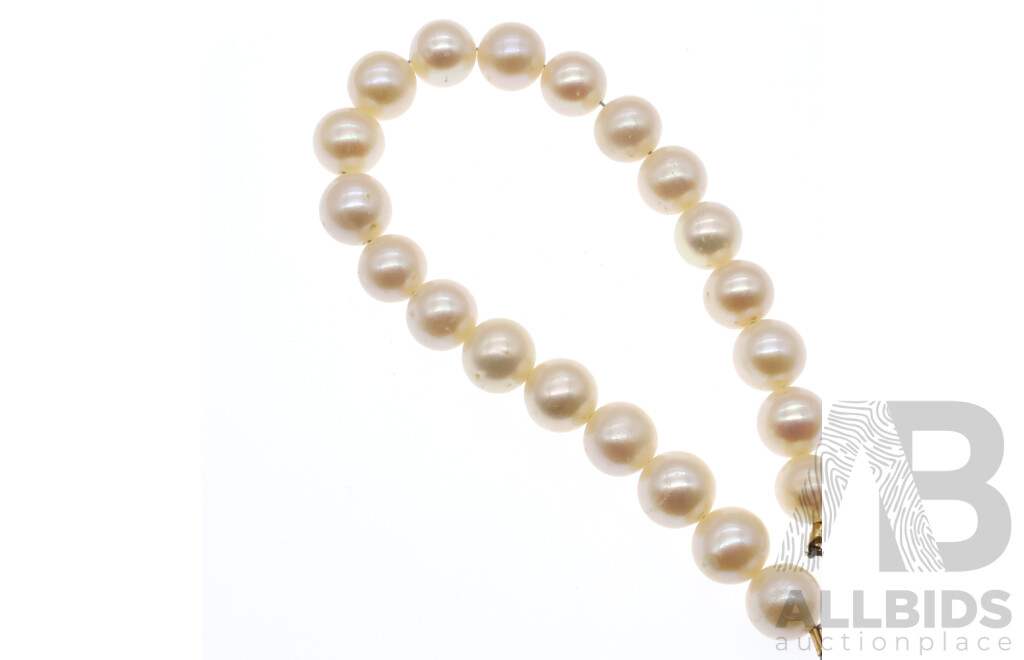 9ct Freshwater Cultured Pearl Bracelet, 8.5-9.5mm, 20cm Long with Gold Heart Clasp