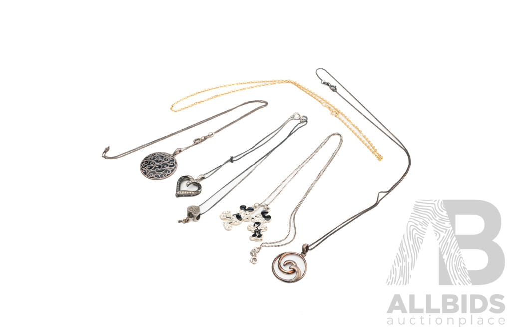 Collection of Sterling Silver (5) Necklaces Including Pendants, 27.25 Grams