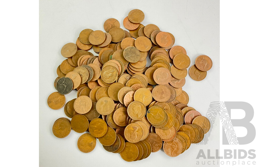 Australian KGVI and QE2 Pennies, Approximately 200 Coins, 2 Kilos