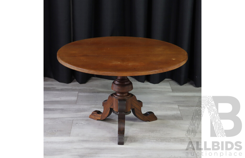 Art Deco Oak Round Coffee Table