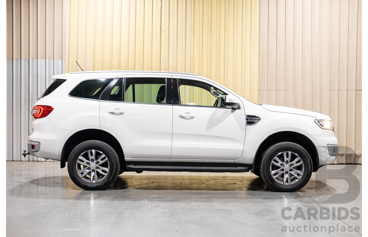 7/2017 Ford Everest Trend UA (4x4) 4d Wagon White Turbo Diesel 3.2L - 7 Seater