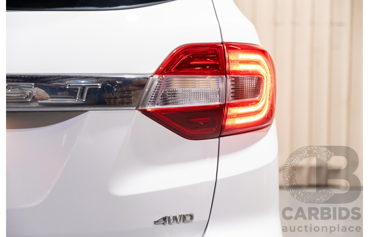 7/2017 Ford Everest Trend UA (4x4) 4d Wagon White Turbo Diesel 3.2L - 7 Seater