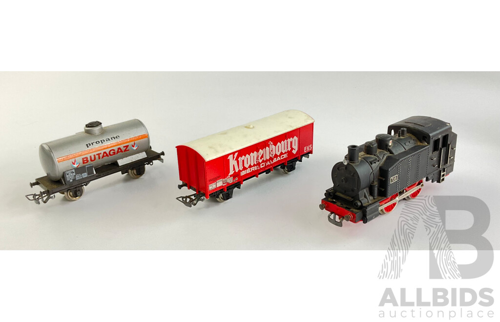 Vintage Jouef HO Scale 0-4-0 Steam Locomotive, Fuel Tanker and Freight Wagon in Original Boxes