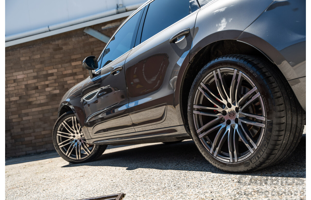 6/2015 Porsche Macan Turbo (AWD) 4d Wagon Agate Grey Metallic Turbo V6 3.6L