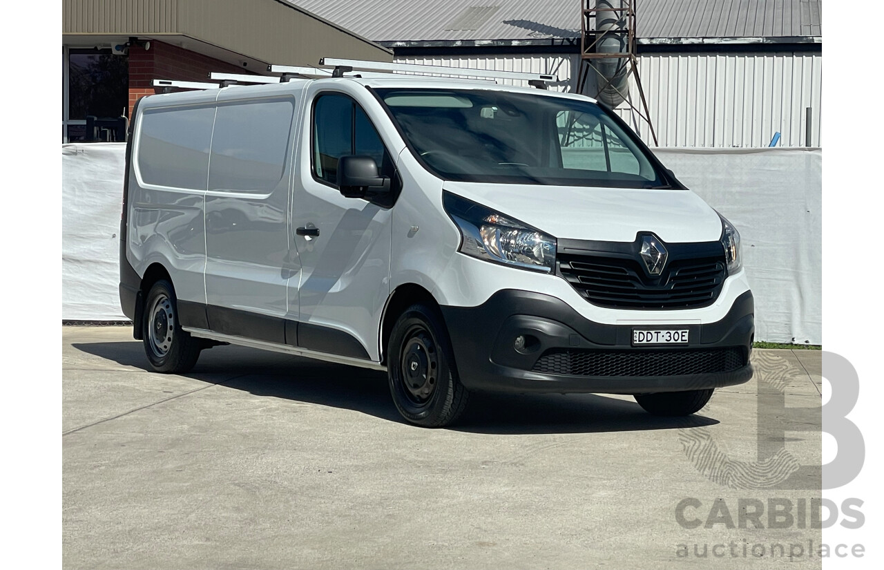 1/2016 Renault Trafic LWB X82 4d Van White 1.6L