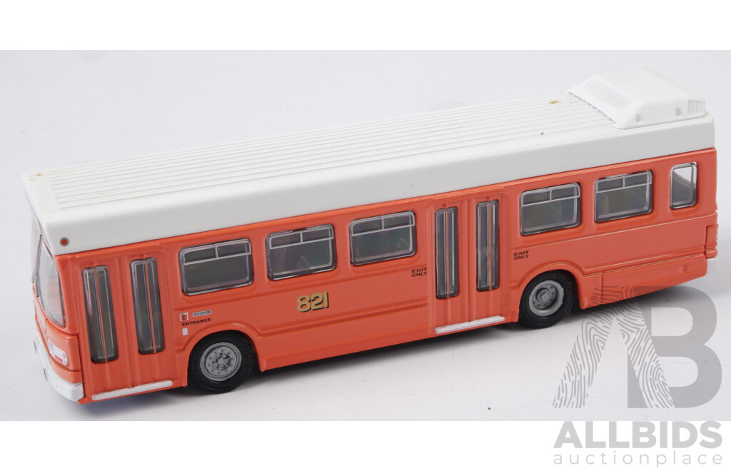 Trux Aussie Buses 1975 Leyland National 10.3 - 1/76 Scale