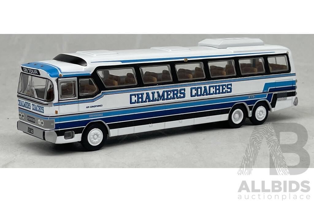 Trux Aussie Buses 1980 Denning Mono Coach  - 1/76 Scale