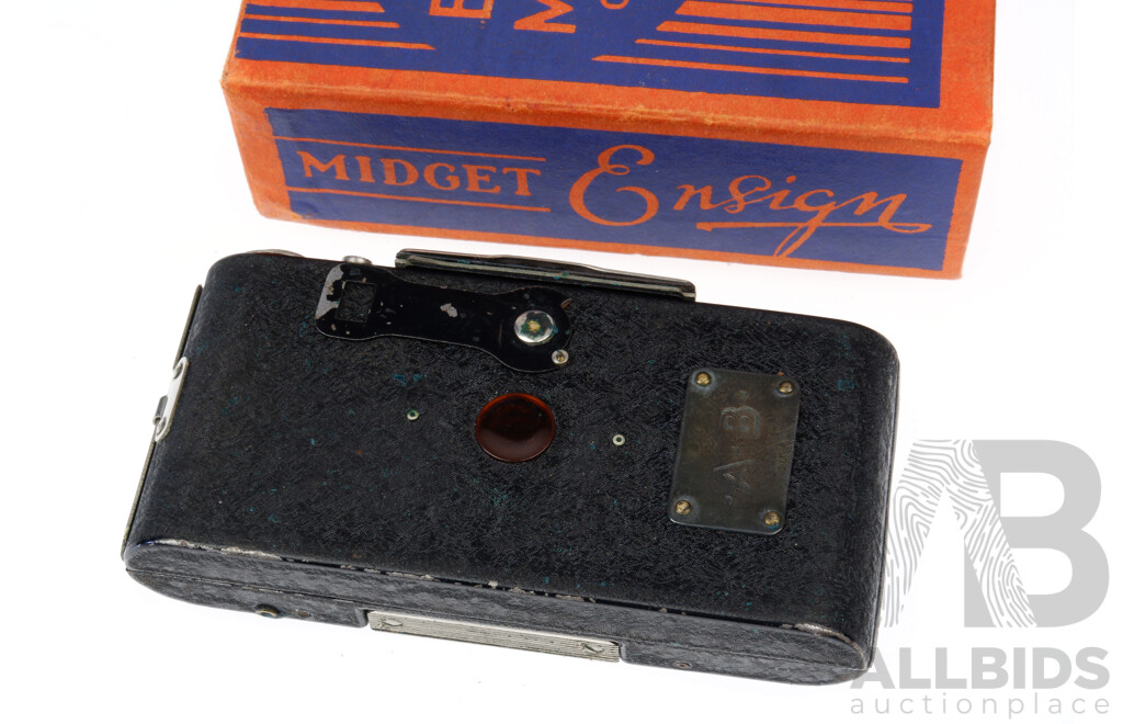 Vintage Ensign Midget Camera in Original Case and Box