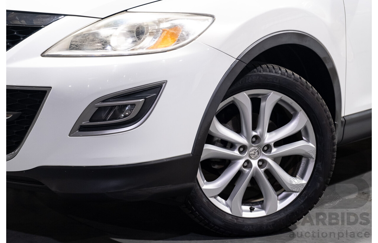 10/2010 Mazda CX-9 Luxury (AWD) MY10 UPGRADE 4d Wagon White V6 3.7L - 7 Seater