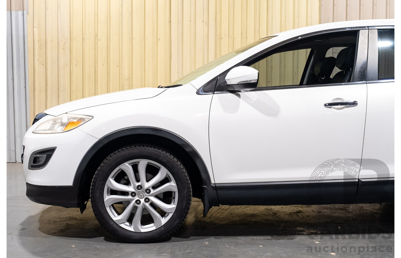 10/2010 Mazda CX-9 Luxury (AWD) MY10 UPGRADE 4d Wagon White V6 3.7L - 7 Seater