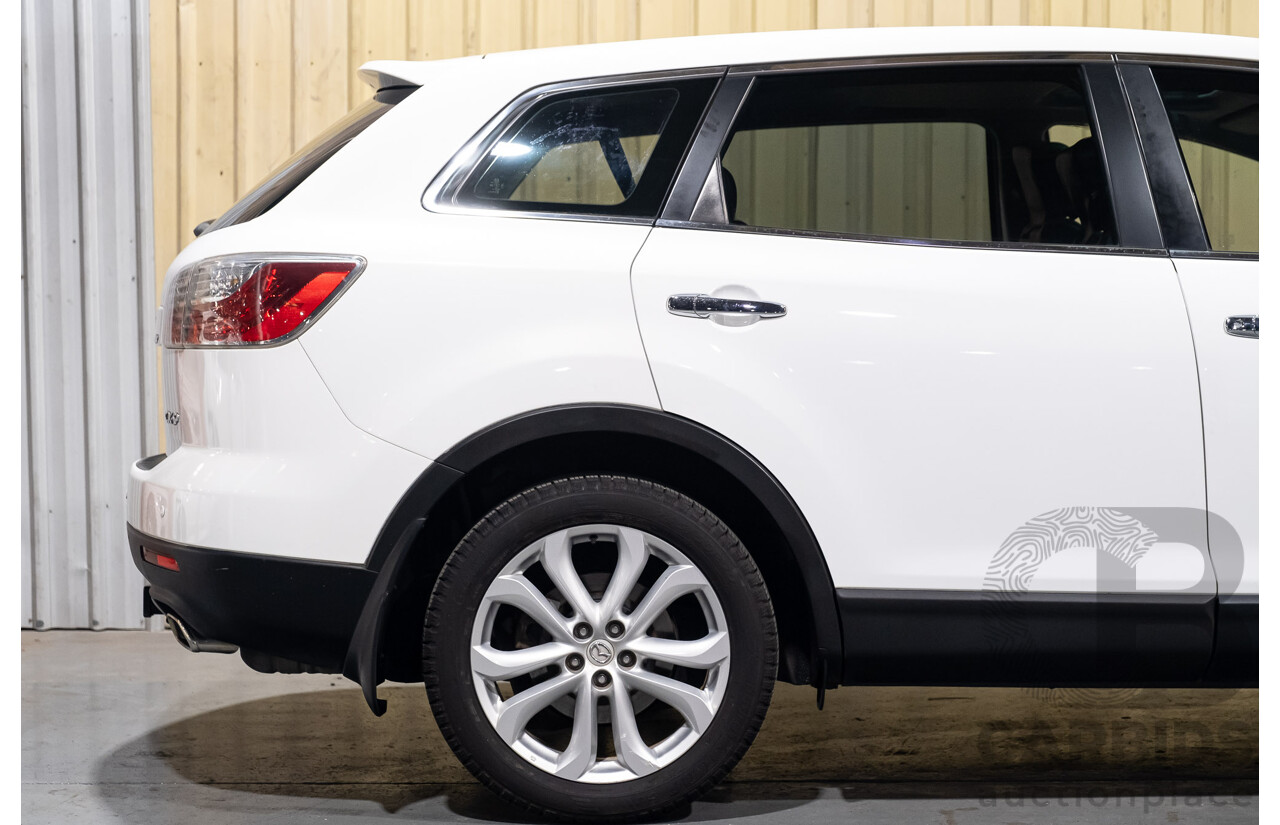 10/2010 Mazda CX-9 Luxury (AWD) MY10 UPGRADE 4d Wagon White V6 3.7L - 7 Seater
