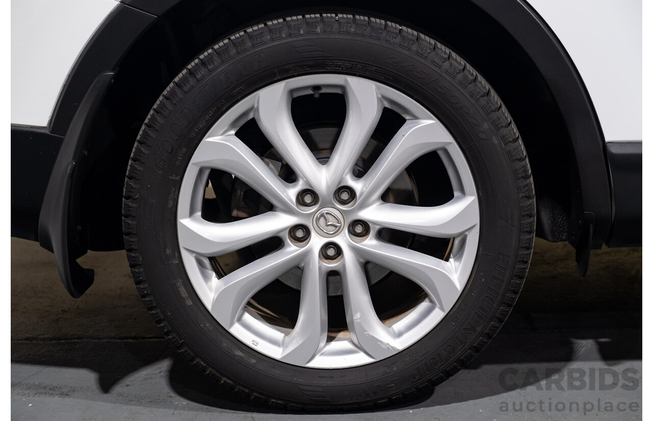 10/2010 Mazda CX-9 Luxury (AWD) MY10 UPGRADE 4d Wagon White V6 3.7L - 7 Seater