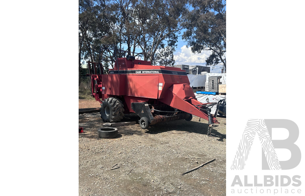 1994 Case International 8570 Hay Baler 900x900