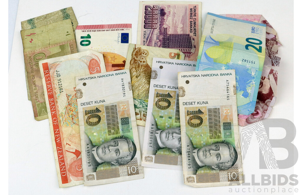 Collection of Foreign Bank Notes Including Euros, Croatia, Fiji and More