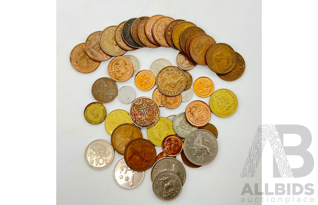 Collection of Australian KGVI Half Pennies and Mixed International Coins