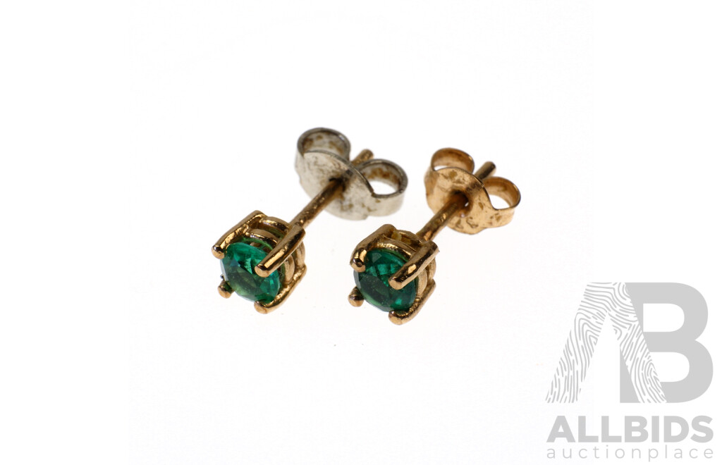 9ct Yellow Gold Stud Earrings with Round Faceted Emerald, 0.7g