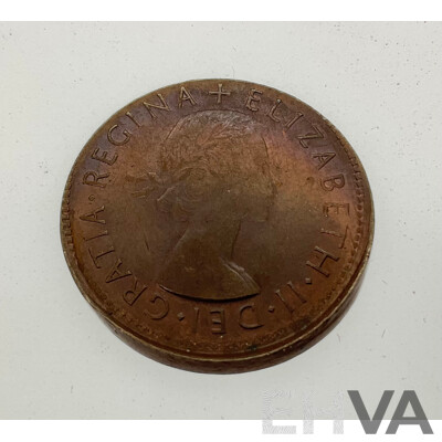 Australian 1954 Half Penny, Mis-Strike