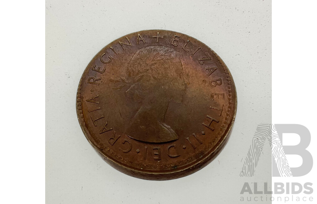 Australian 1954 Half Penny, Mis-Strike