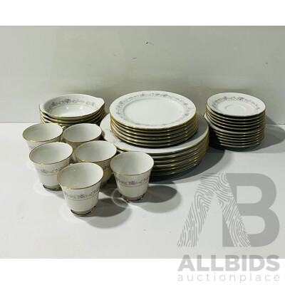 Noritake Porcelain 35 Piece Partial Dinner Service in Lilac Time Pattern