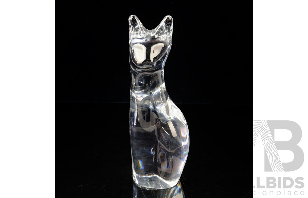 Fantastic Retro Solid Crystal Duam Feline Figure