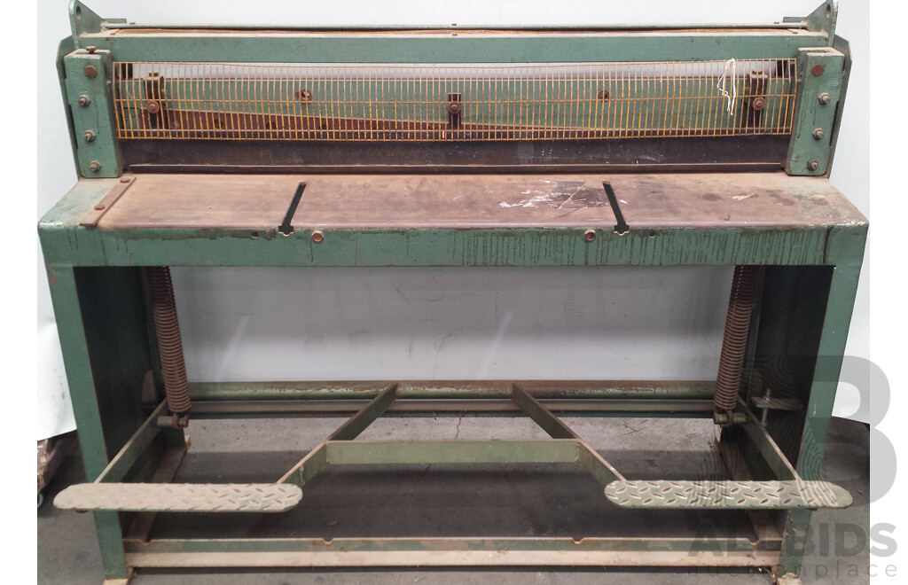 Vintage 1300mm Manual Treadle Sheet Metal Guillotine