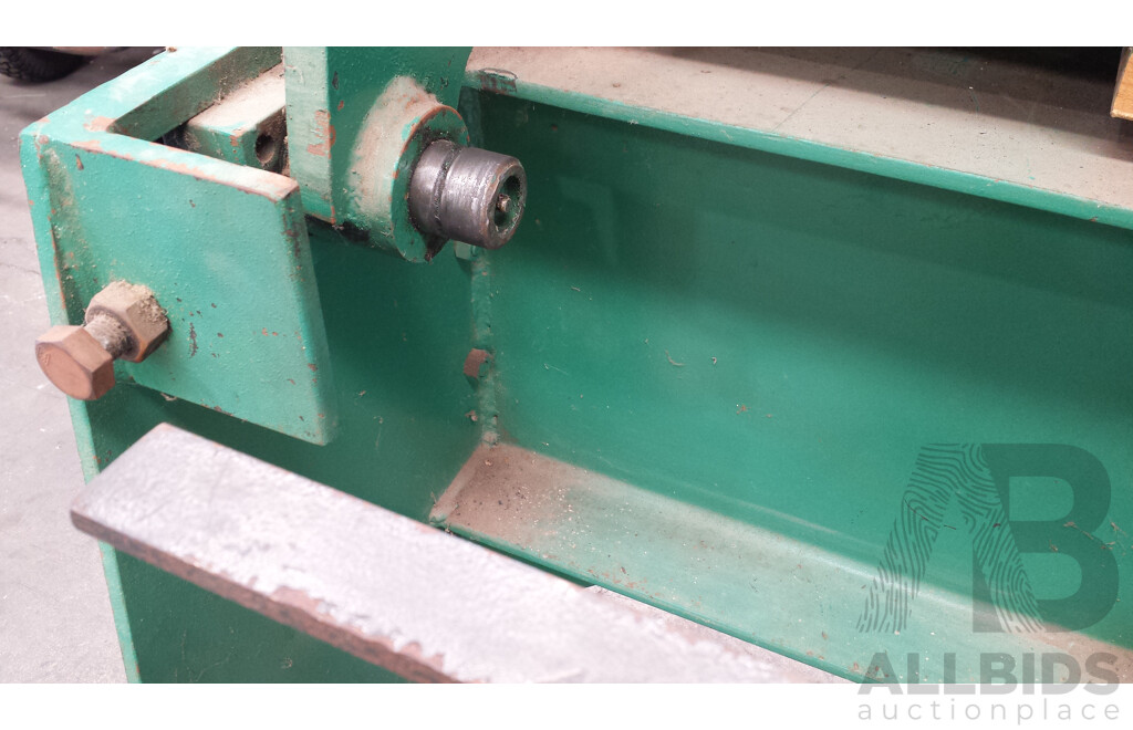 Bramley 1250mm Manual Sheet Metal Bender