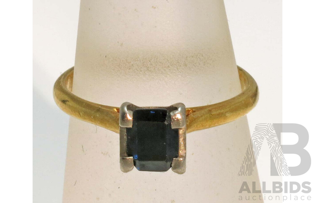 18 ct Gold Natural Sapphire Ring