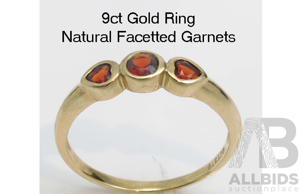 9ct Gold GARNET-Set Ring