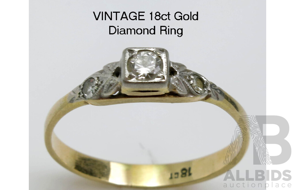 VINTAGE 18ct Gold Diamond Ring