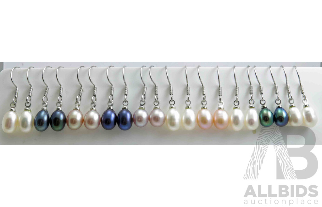 Collection of 10 Pairs of Pearl drop Earrings
