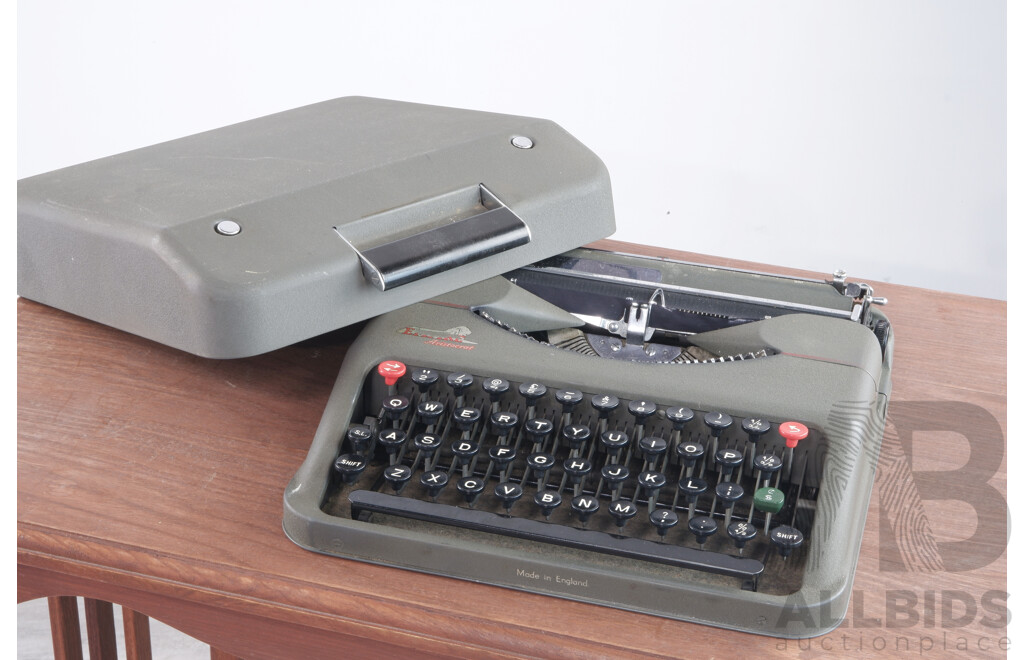 Vintage Aristocrat Typewriter