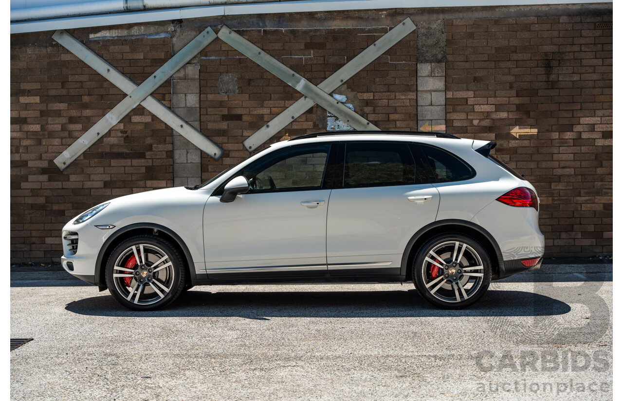 3/2011 Porsche Cayenne Turbo Series 2 (4x4) 4d Wagon White Twin Turbo V8 4.8L