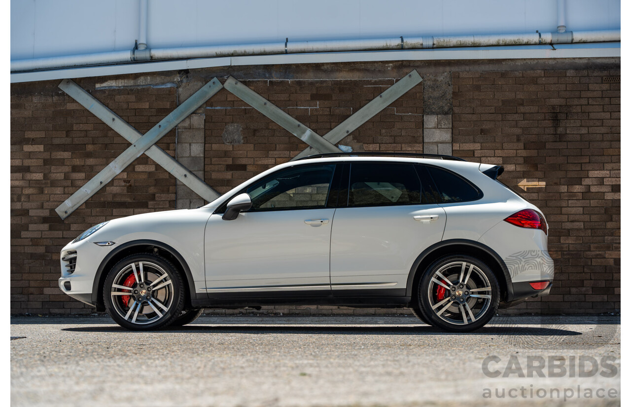 3/2011 Porsche Cayenne Turbo Series 2 (4x4) 4d Wagon White Twin Turbo V8 4.8L