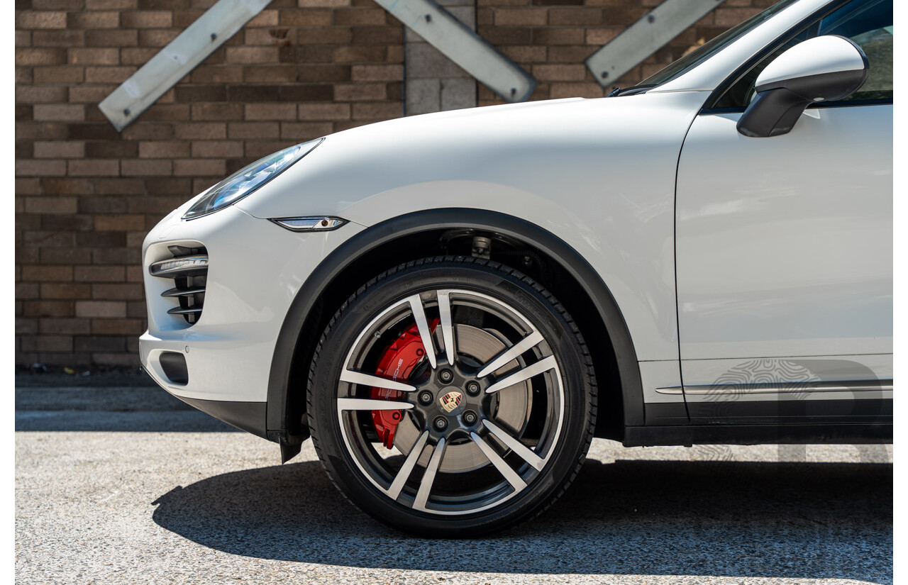 3/2011 Porsche Cayenne Turbo Series 2 (4x4) 4d Wagon White Twin Turbo V8 4.8L