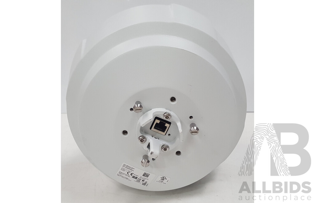 AXIS (Q6032-E) 50 Hz PTZ Network Video Camera