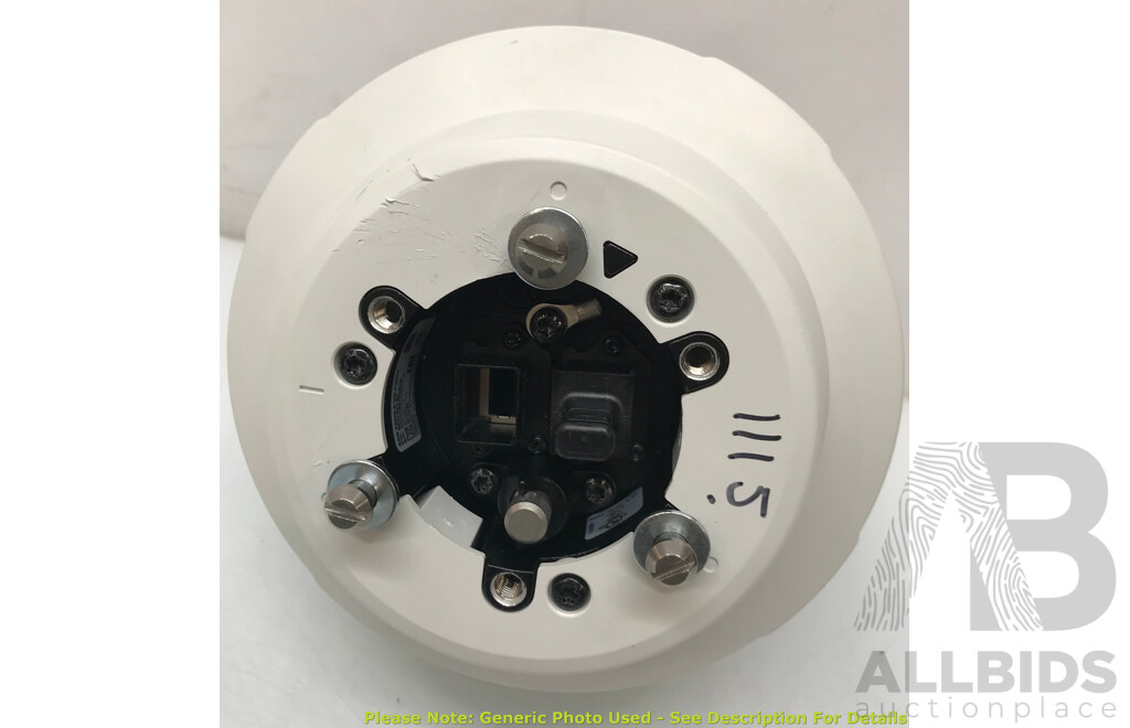 AXIS (P5635-E MKII) 50 Hz PTZ Network Dome Video Camera