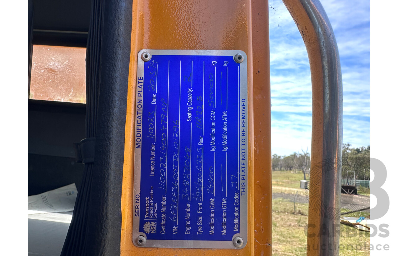 1996 International S Line 2600 400HP 13,000 L Water Tanker