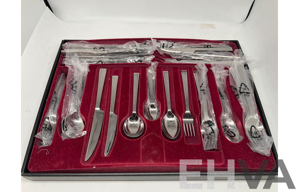 Grosvenor Silver Plate 55 Piece Cutlery Set in Box