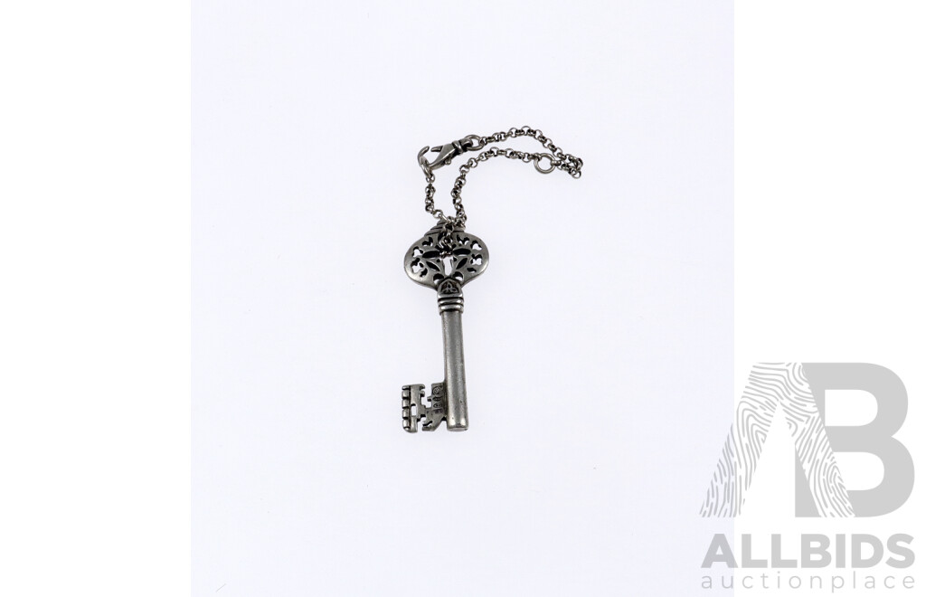 Vintage Sterling Silver Key on Short Belcher Chain, 12.73 Grams