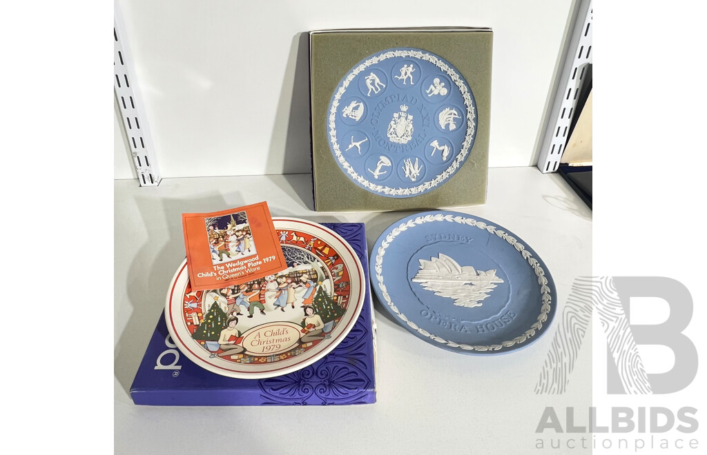 Three Wedgwood Jasperware Pieces Comprising Montreal Olympics Plate, Christmas 1979 Plate Both in Box and Sydney Opera House Plate